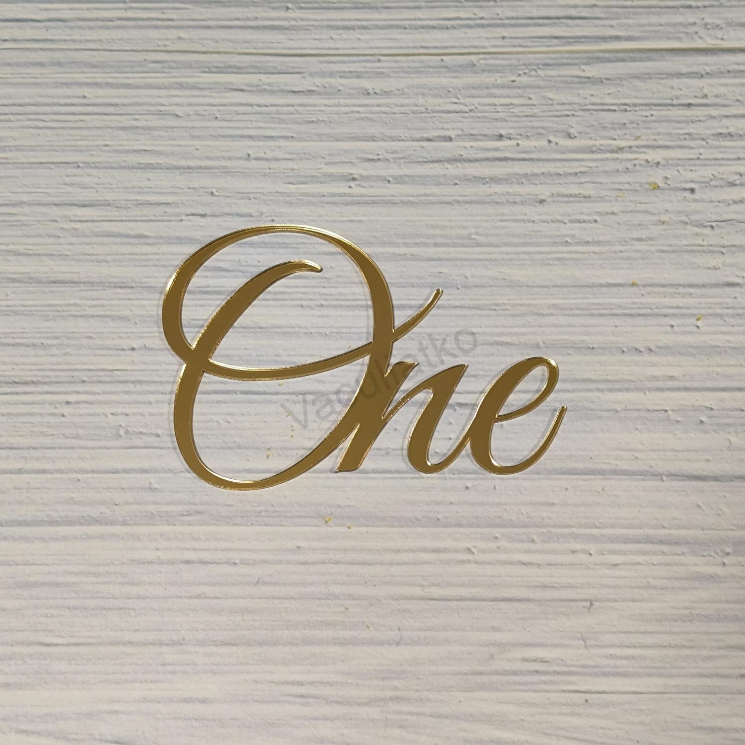 Zrkadlové plexi - One (F-zlatá, hr.2mm, 12,5x8,5cm) Zrkadlové plexi - One (F-zlatá, hr.2mm, 12,5x8,5cm)